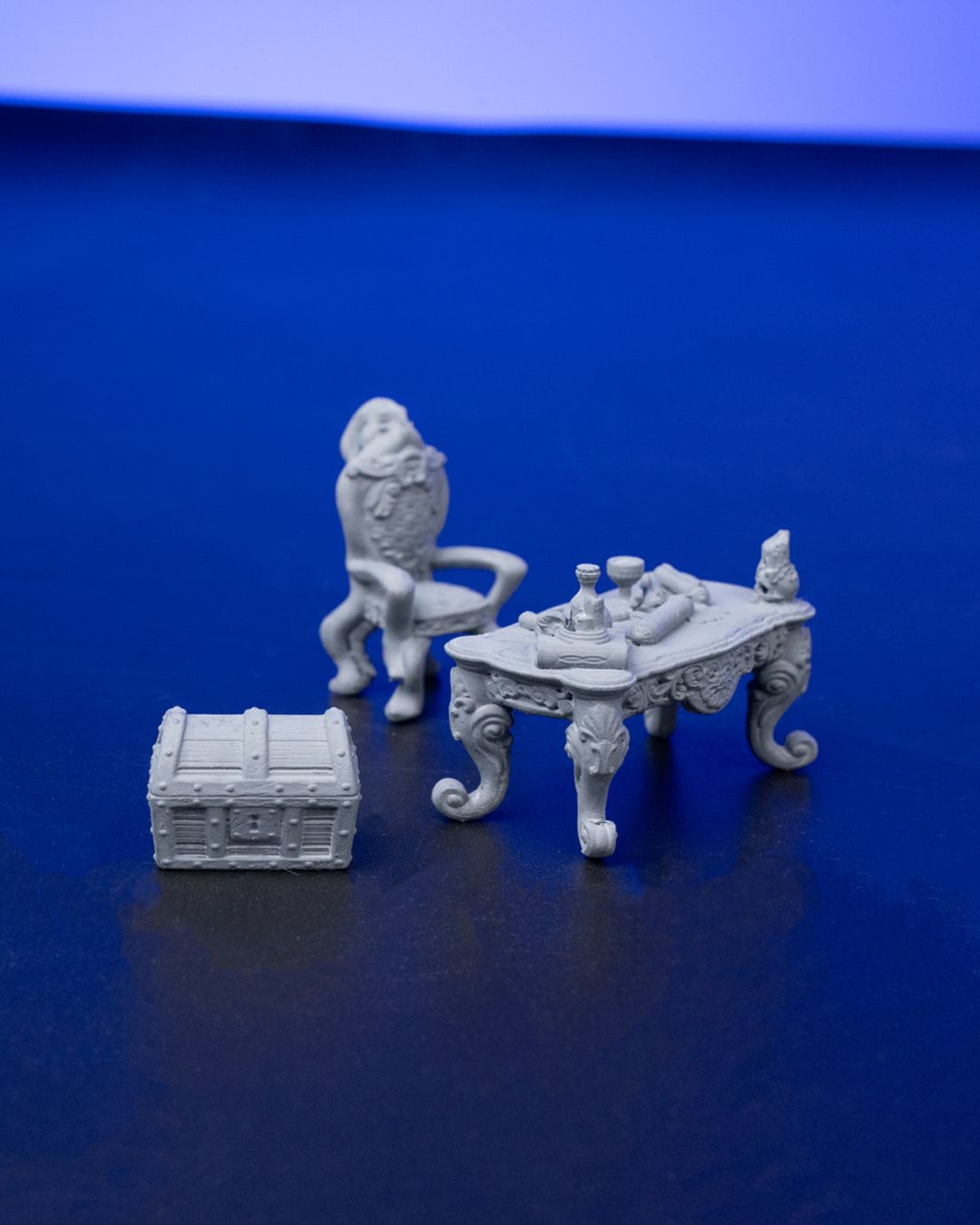 A Tale From The Deep - Props